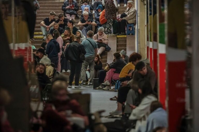 Метро Києва засекретило відомості про місткість підземки як укриття