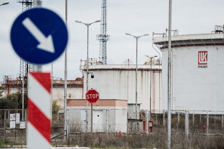 Нафтогазові доходи Кремля різко зросли у травні