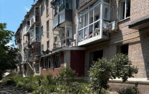 Росіяни скинули три авіабомби на Слов’янськ: семеро поранених