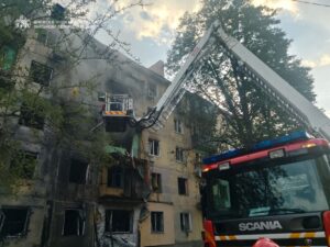 Росіяни вдарили по Павлограду: п’ятеро поранених