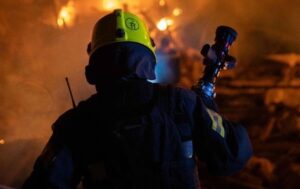 Росіяни влучили у АЗС в Запорізькому районі