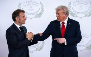 Саміт G7: Макрон і Трамп зустрінуться за вечерею