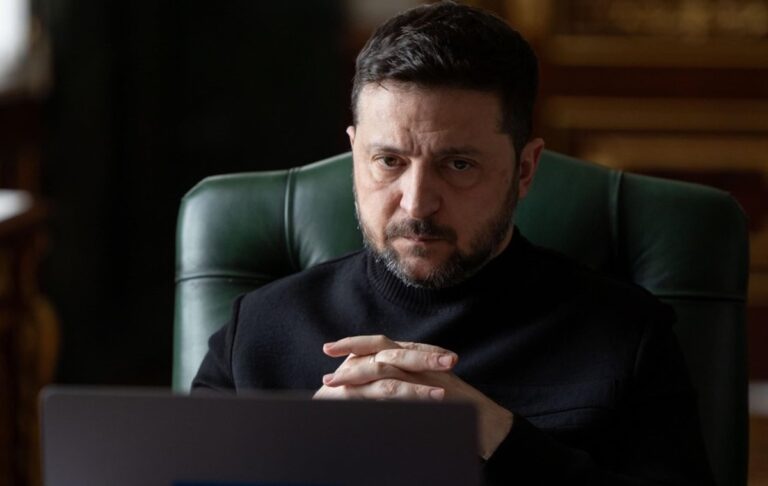 У Білорусь “по гриби”: чому Мінськ виконав ультиматум Зеленського