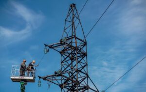 Відключення світла у шести областях і на ЗАЕС
