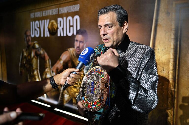 WBC визначила наступного суперника Усика для захисту титулу