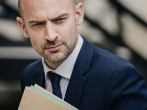 Франція назвала умови для зняття санкцій з Ірану