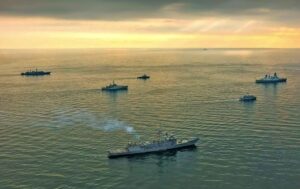 Росія оголосила небезпеку для суден у Чорному морі