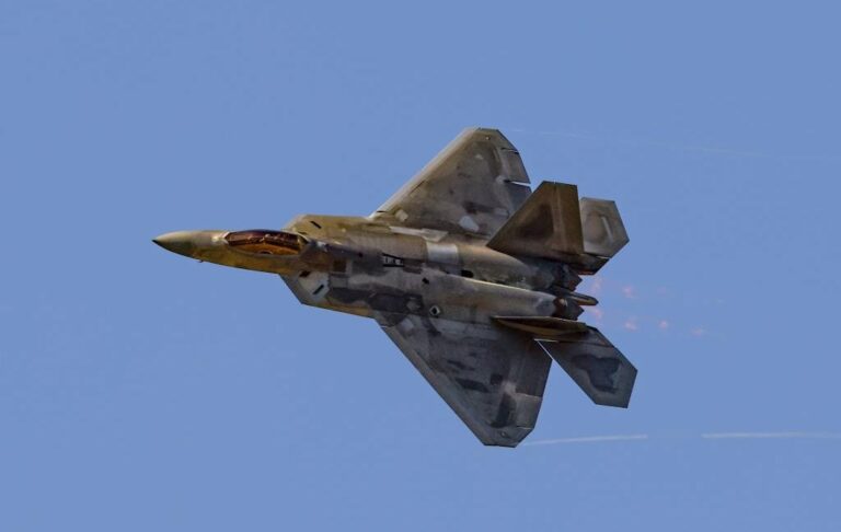 США вивели винищувачі F-22 з Ізраїлю
