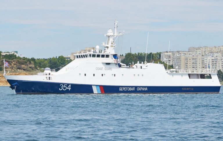 ВМС знищили російський корабель Ізумруд