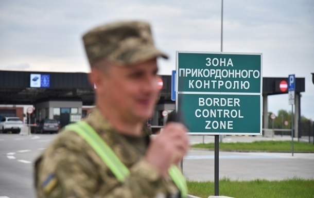 Водіїв попередили про ремонт і затримки на кордоні з Молдовою