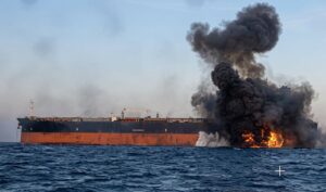 Дрони ЗСУ обвалили експорт російського пального Чорним та Азовським морями