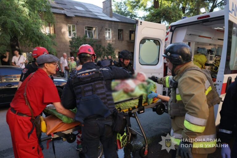 Повторний удар по Запоріжжю: поранено 21 людину