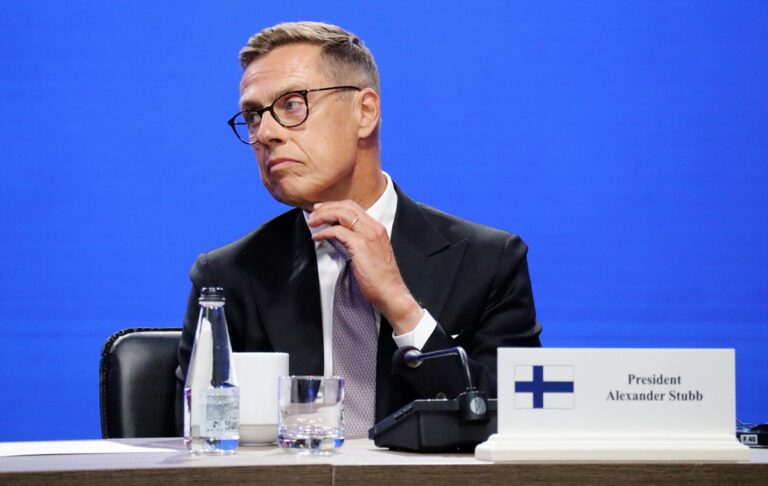 Президент Фінляндії попередив Україну про складну зиму