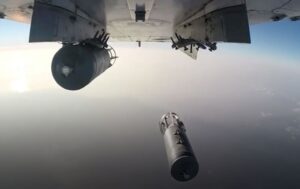 Росія у липні скинула рекордну кількість КАБів