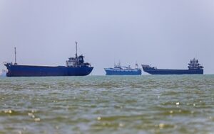 Саудівська Аравія відновила завантаження нафти в портах Ормузу