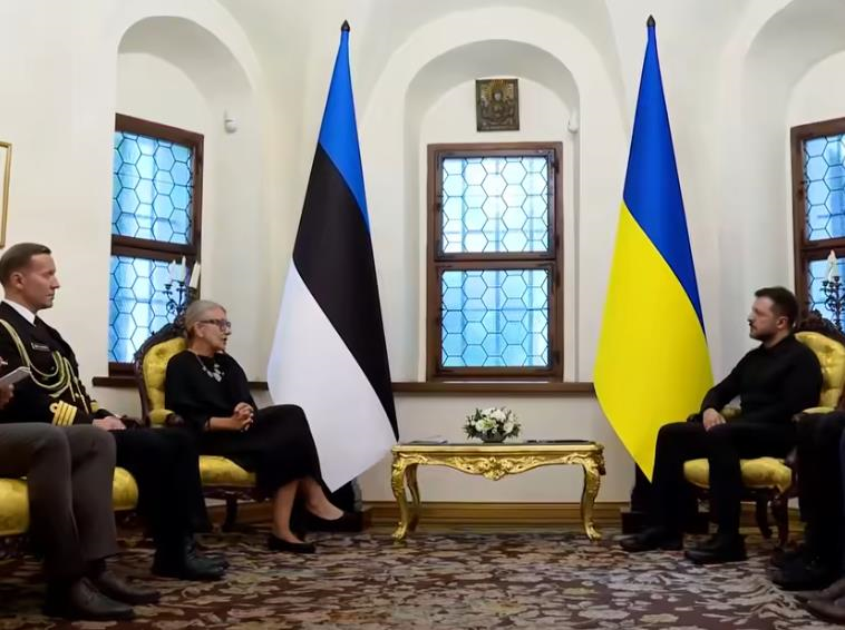 Зеленський прийняв вірчі грамоти від 4 послів