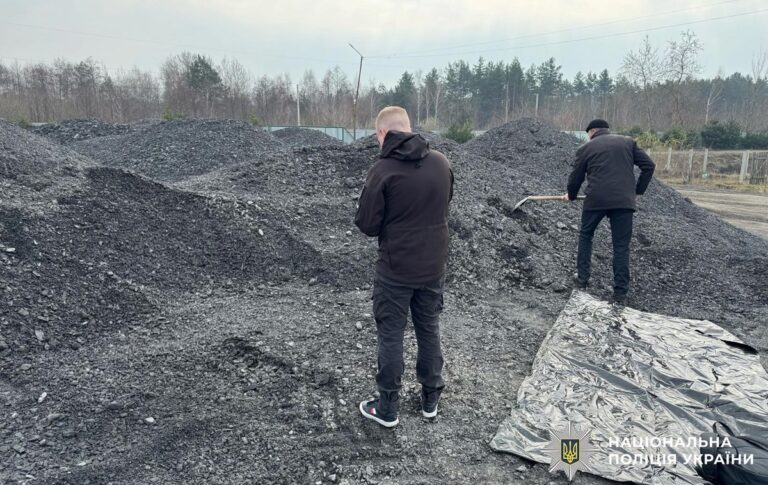Злочинці заробляли на опаленні шкіл і лікарень під час блекаутів